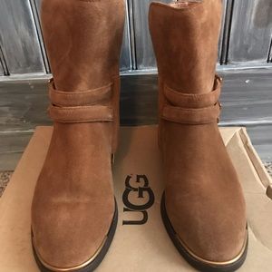 Women’s UGG Kelby Boot